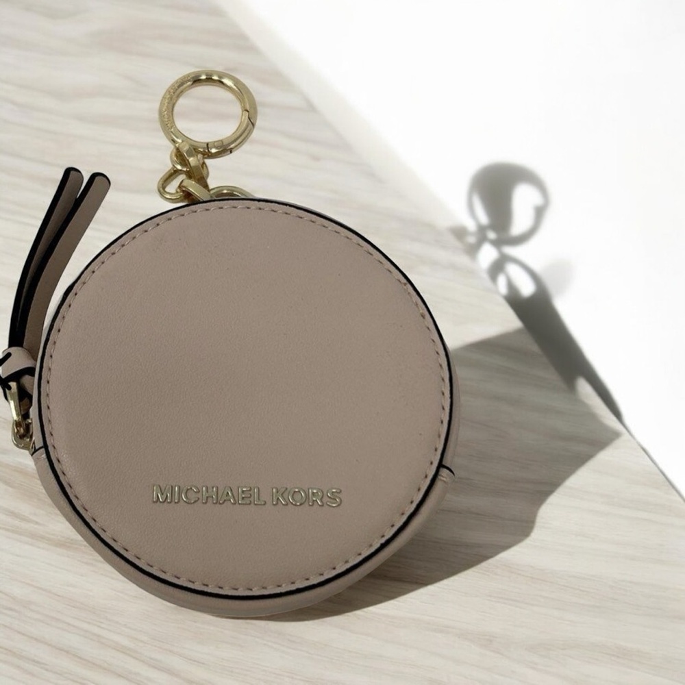 Michael Kors Blush Pink Round Leather Coin Purse Key Chain NWOT